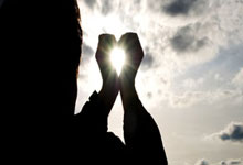 鲸鱼体育官网:记者:拉菲尼亚、滕森参加了巴萨合练,奥尔莫、卡萨多缺席.